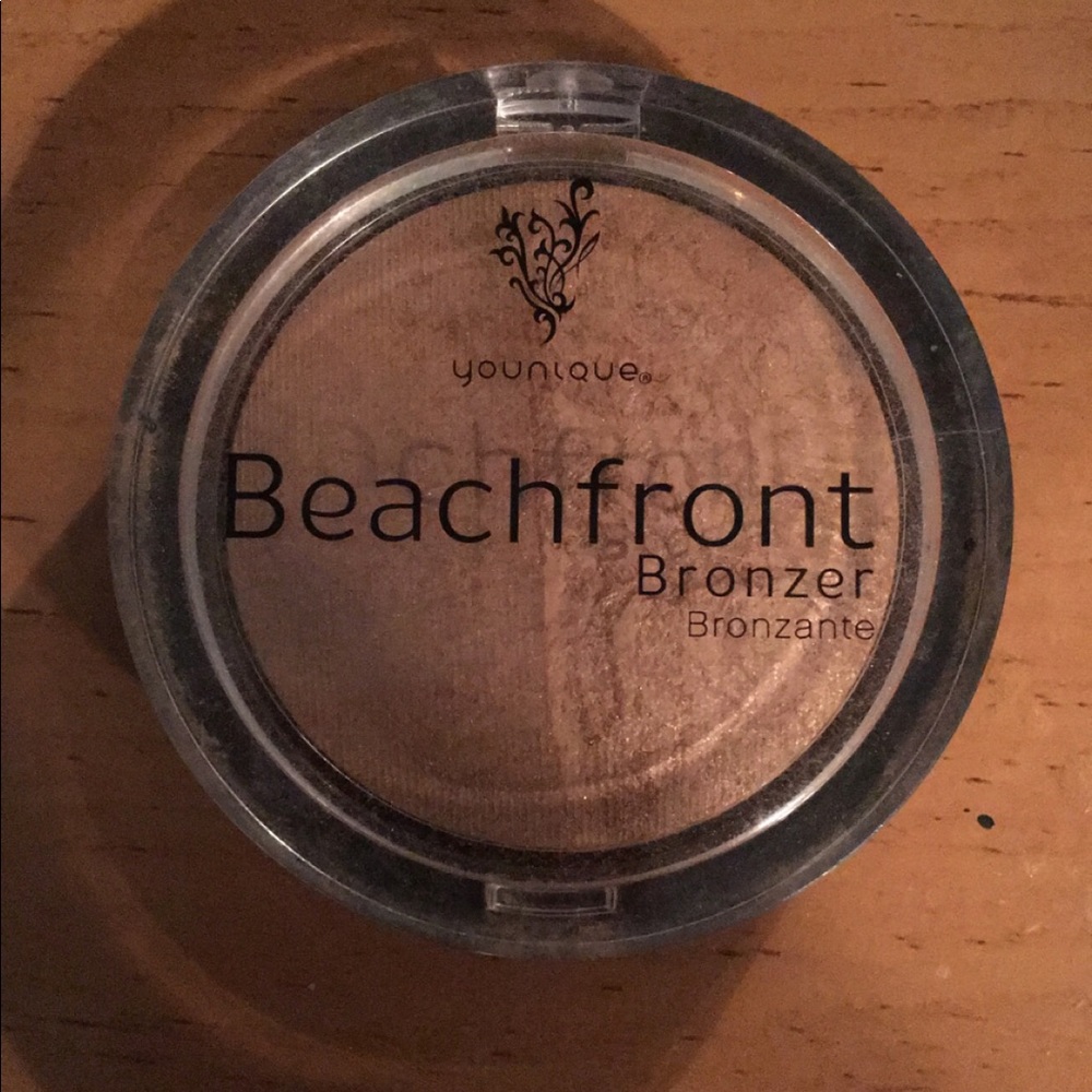 Bronzer